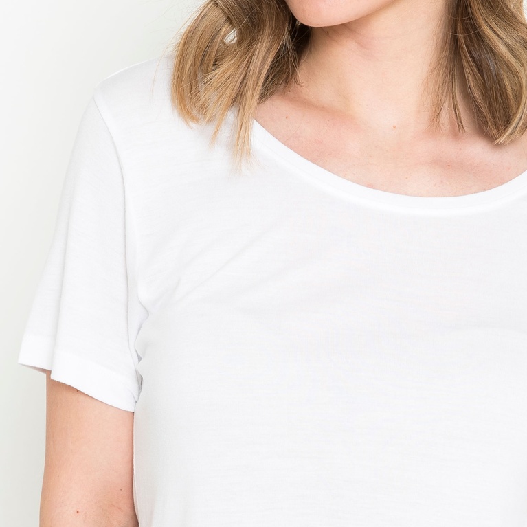 Viskostopp U-neck "Nilla" Viskostopp U-neck "Nilla"